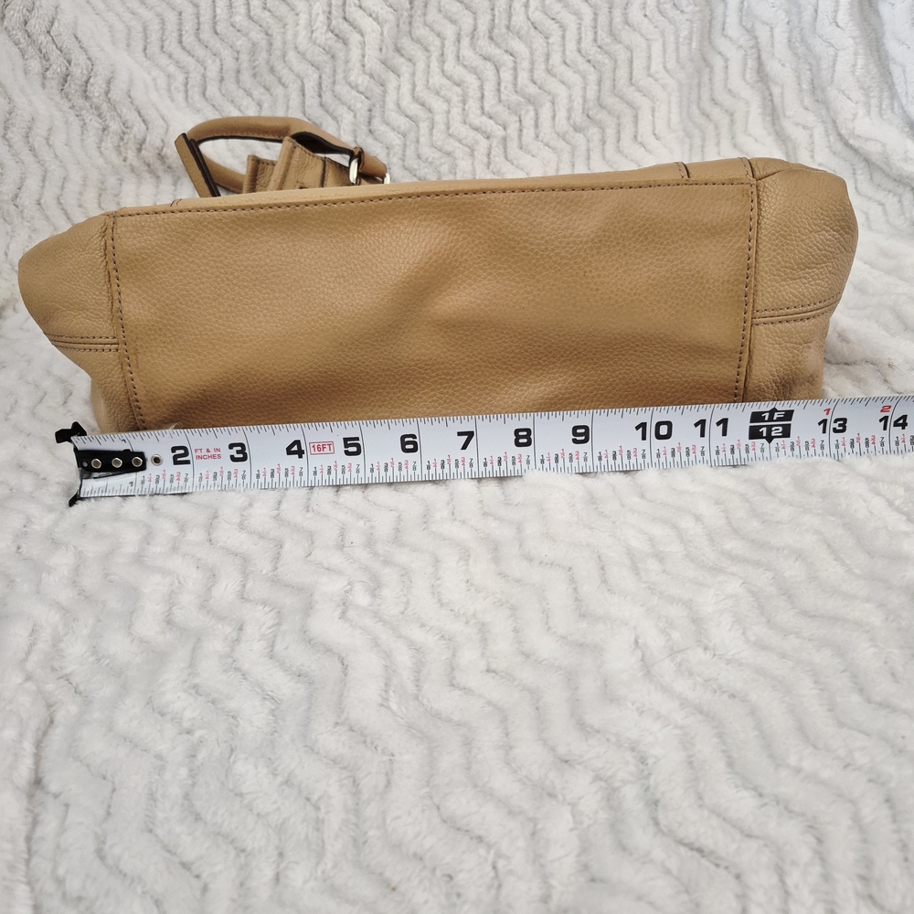 Tignanello Tan Shoulder Bag - Picture 13 of 15